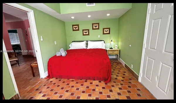 $2,900 | 843 Northwest 3rd Street, Unit 1, Miami, FL 33128