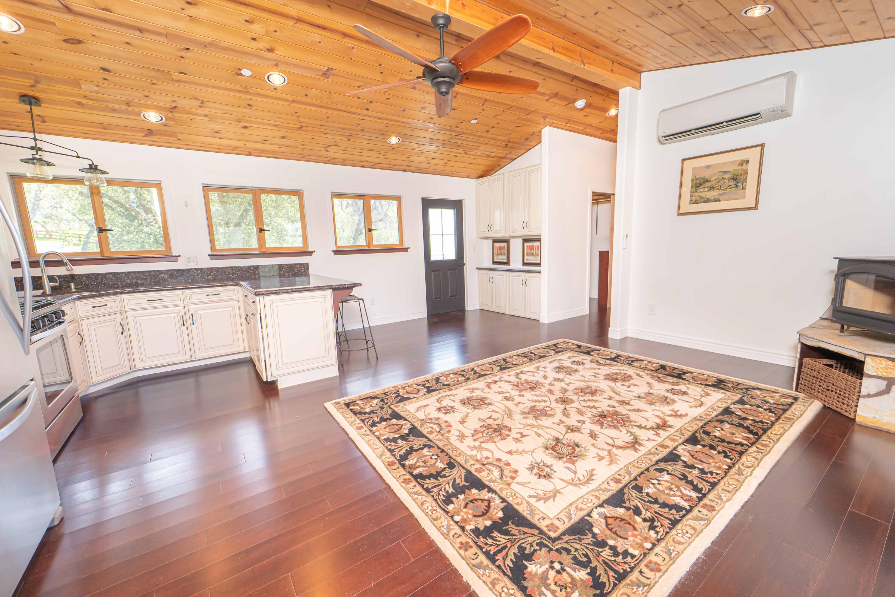 44294 Sequoia Oaks Drive Three Rivers, CA 93271 - Photo 69 of 118 Guest House