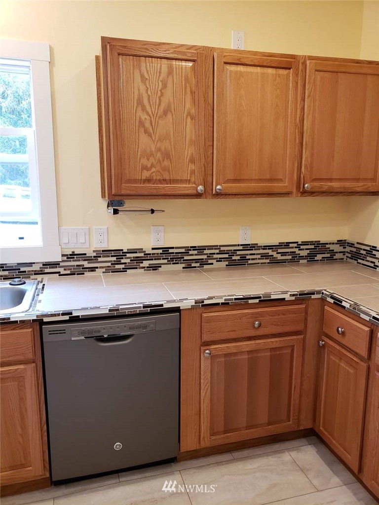 10731 Bayview Edison Road Mount Vernon, WA 98273 - Photo 18 of 39 Gallery Image 18