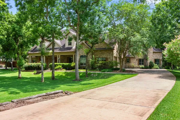$1,295,000 | 3215 Wellspring Lake Drive, Fulshear, TX 77441