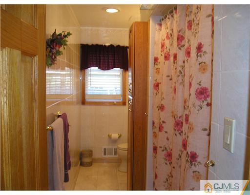 16 Princeton Road Old Bridge, NJ 08859 - Photo 6 of 10