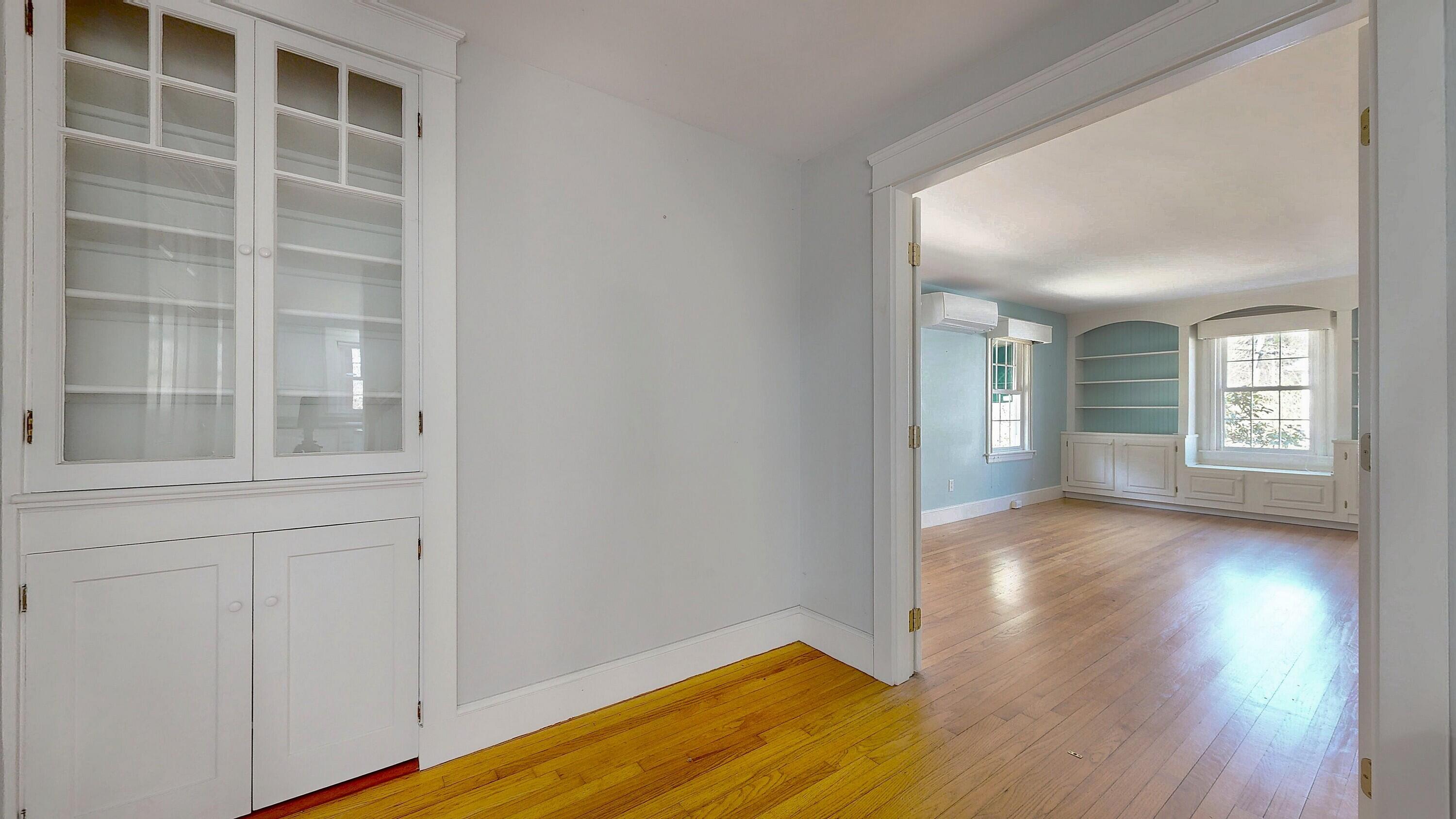 106 Brook Road Falmouth, ME 04105 - Photo 4 of 80 106-Brook-Road-Falmouth-04052025_144946
