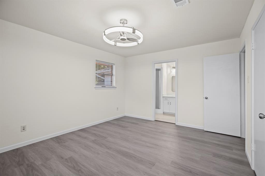1009 Springdale Road Bedford, TX 76021 - Photo 11 of 26 Gallery Image 11