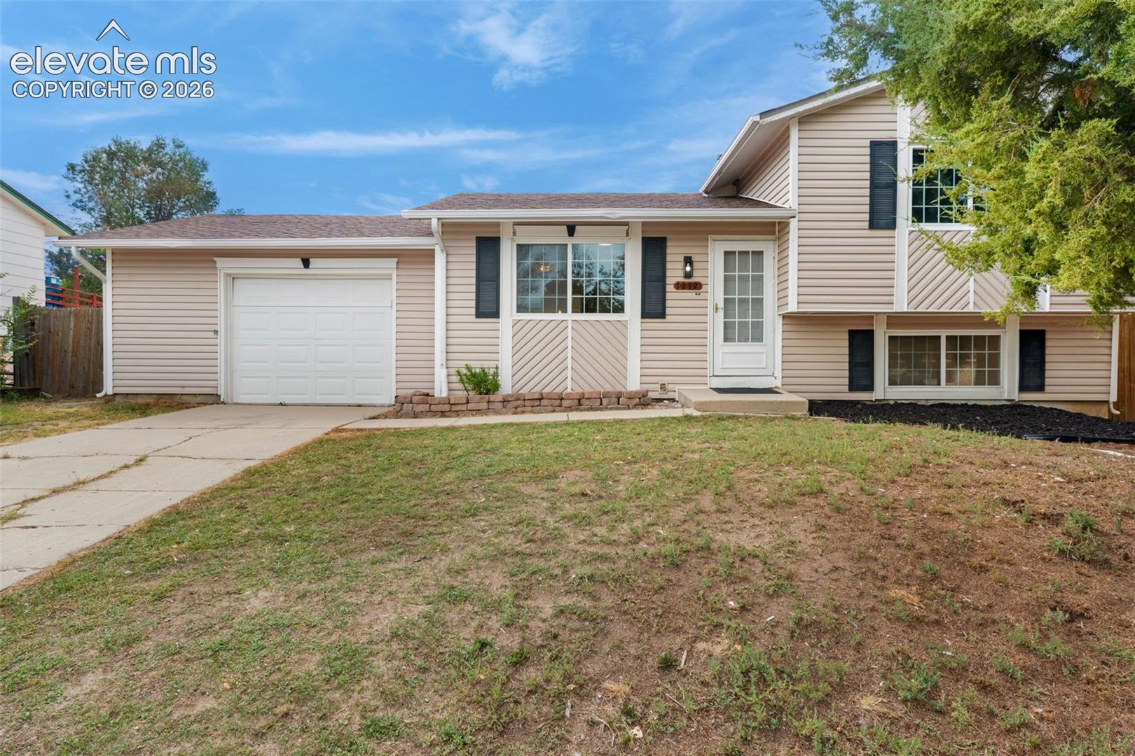 7212 River Bend Road Colorado Springs, CO 80911 - Photo 2 of 40 Gallery Image 2