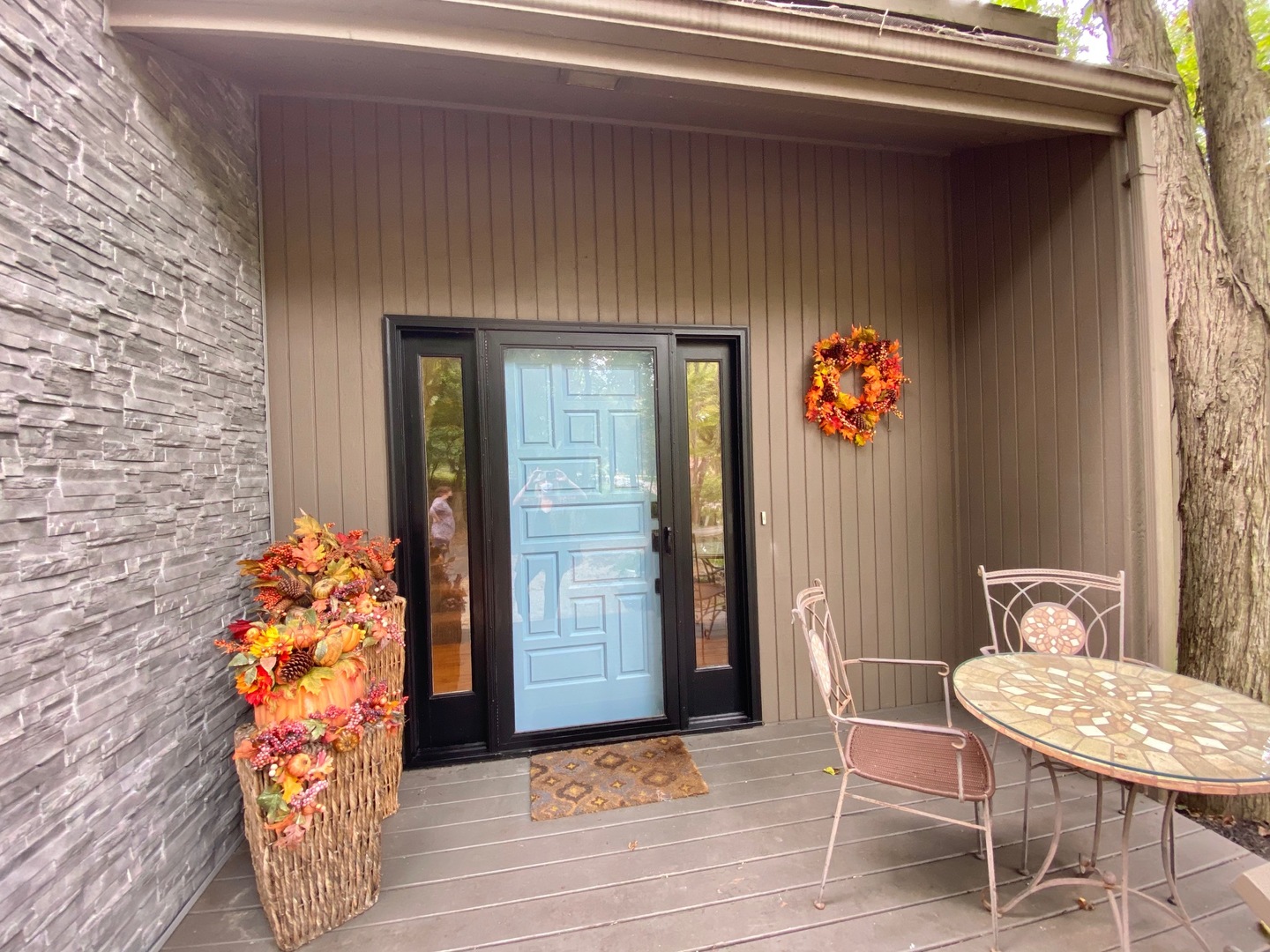 711 Highcrest Road Dixon, IL 61021 - Photo 2 of 32