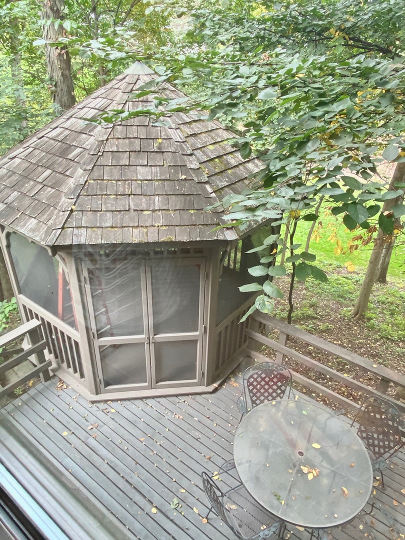 711 Highcrest Road Dixon, IL 61021 - Photo 29 of 32