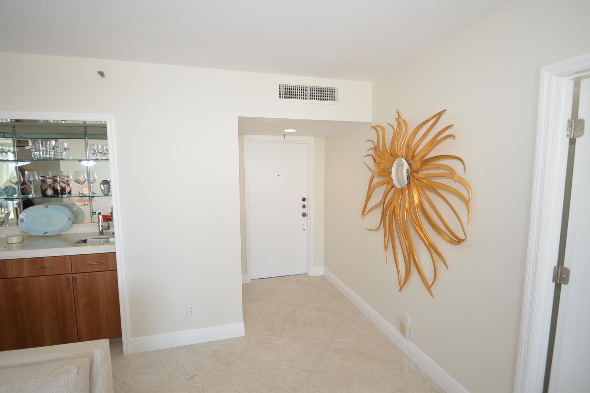 7786 Lakeside Boulevard, Unit 645 Boca Raton, FL 33434 - Photo 2 of 41 DSC_7422