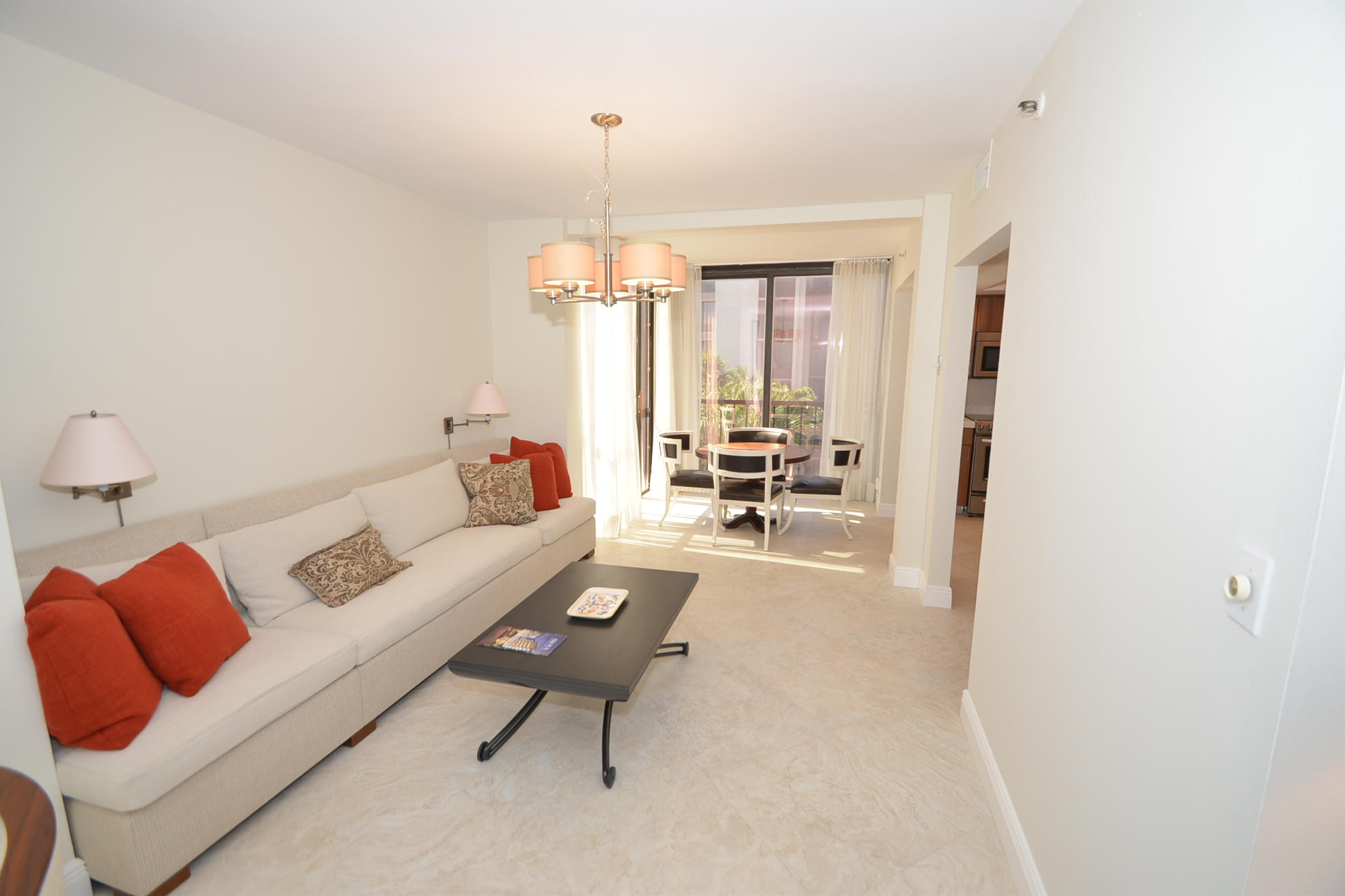 7786 Lakeside Boulevard, Unit 645 Boca Raton, FL 33434 - Photo 9 of 41 DSC_7430