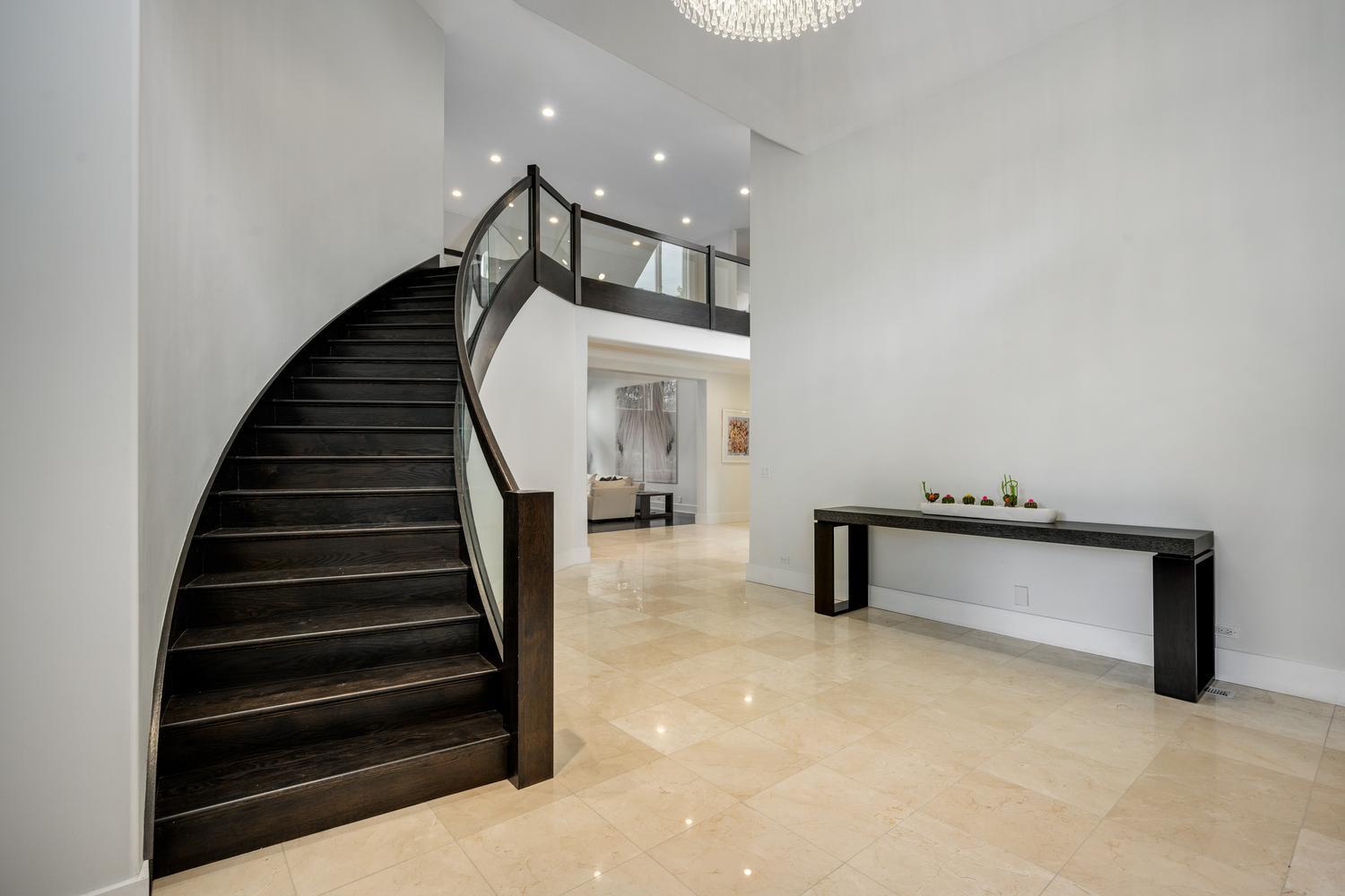 1630 Ridge Road Highland Park, IL 60035 - Photo 6 of 46 Gallery Image 6