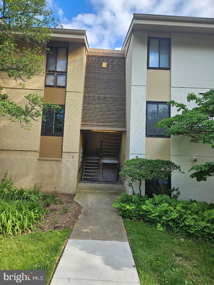 3 Hamill Road, Unit 3C Baltimore, MD 21210 - Photo 1 of 1 Exterior of Building #3