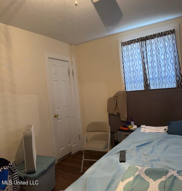 1503 25th Street Gulfport, MS 39501 - Photo 11 of 17 BEDROOM 2