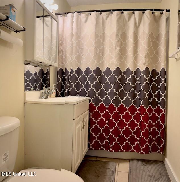 1503 25th Street Gulfport, MS 39501 - Photo 10 of 17 GUEST BATH