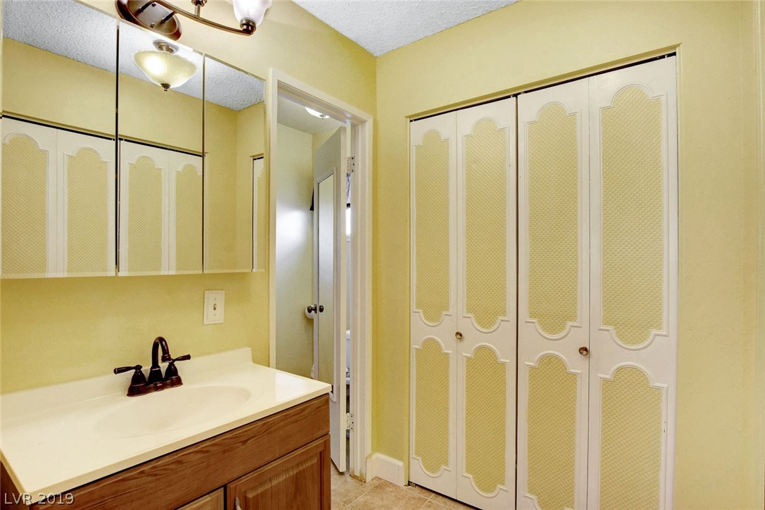 509 Altamira Road Las Vegas, NV 89145 - Photo 12 of 28 Gallery Image 12