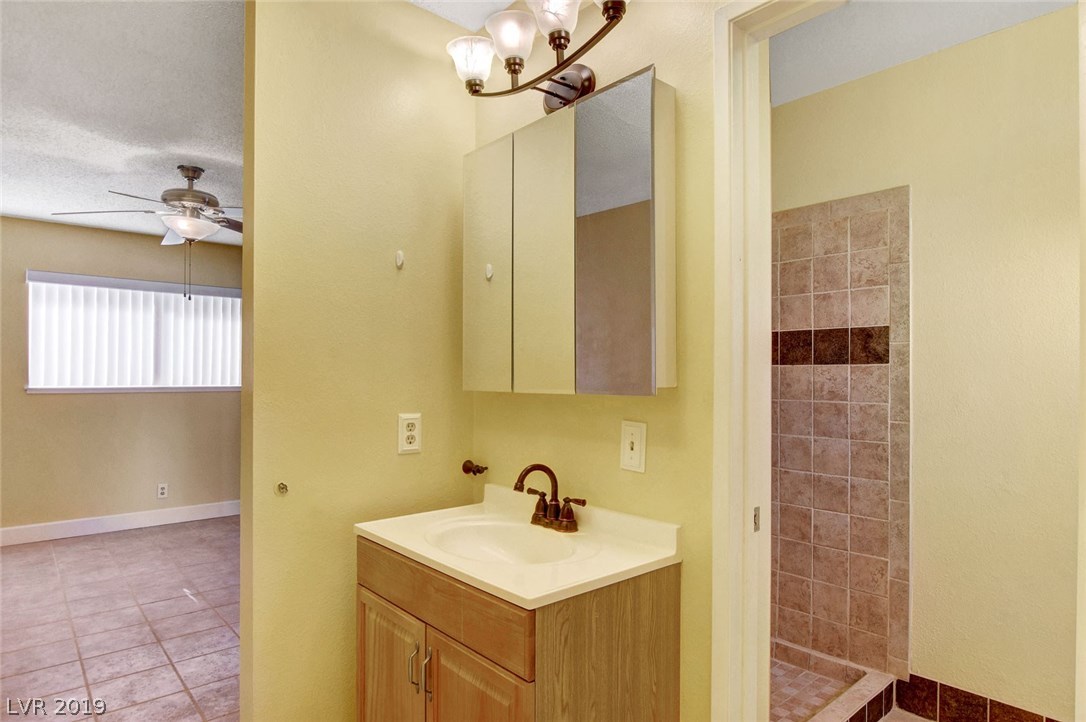 509 Altamira Road Las Vegas, NV 89145 - Photo 13 of 28 Gallery Image 13