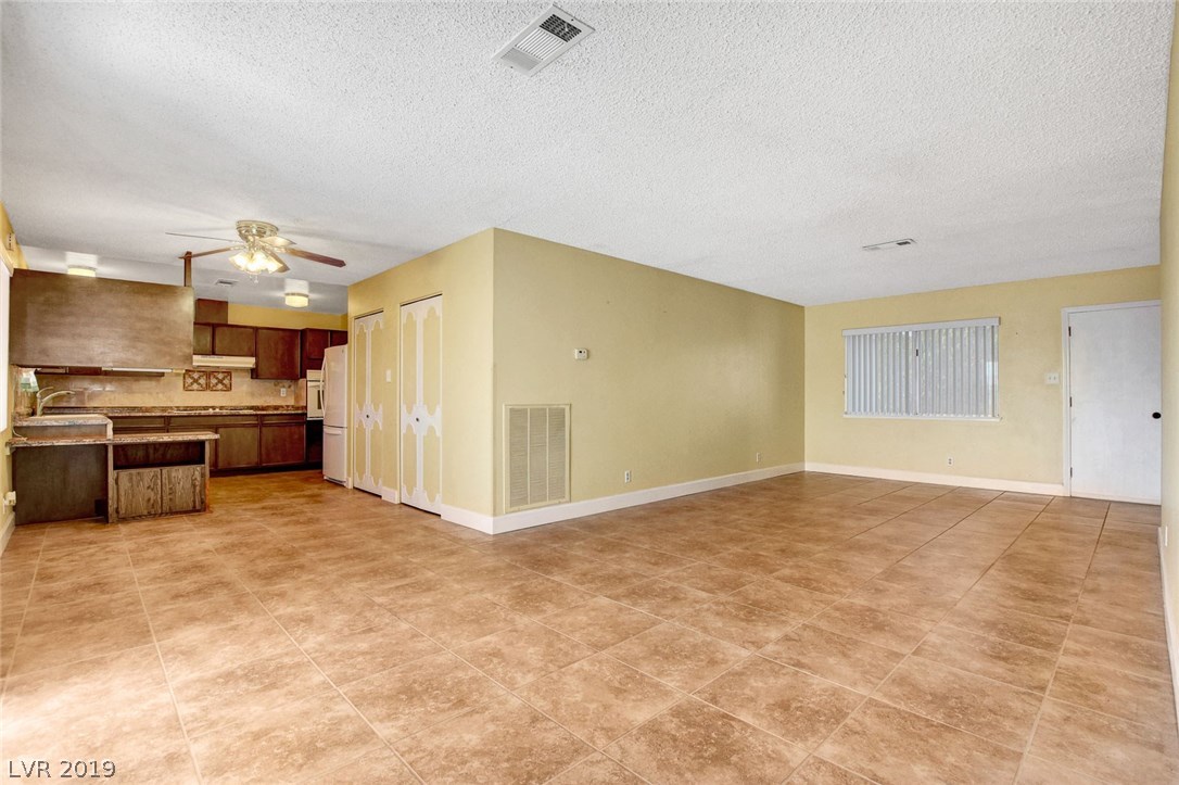 509 Altamira Road Las Vegas, NV 89145 - Photo 3 of 28 Gallery Image 3