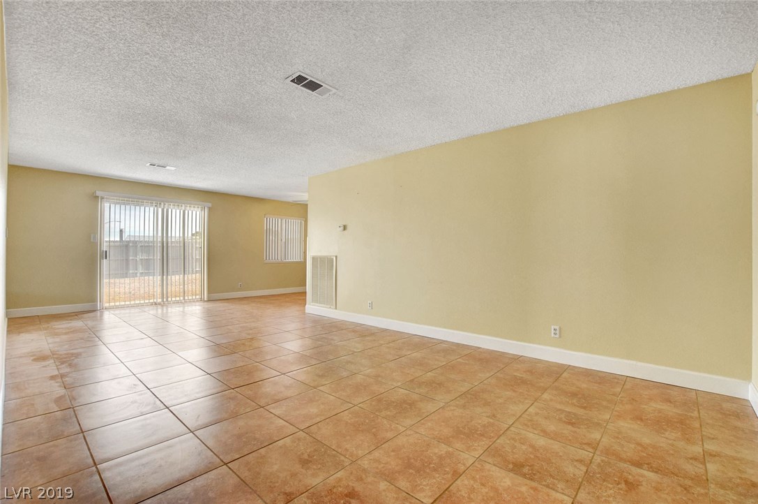 509 Altamira Road Las Vegas, NV 89145 - Photo 9 of 28 Gallery Image 9