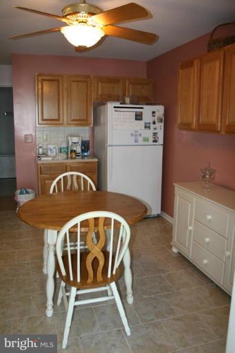 31 Lambourne Road, Unit 506 Towson, MD 21204 - Photo 13 of 30 Kitchen