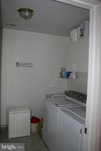 31 Lambourne Road, Unit 506 Towson, MD 21204 - Photo 14 of 30 Interior (General)