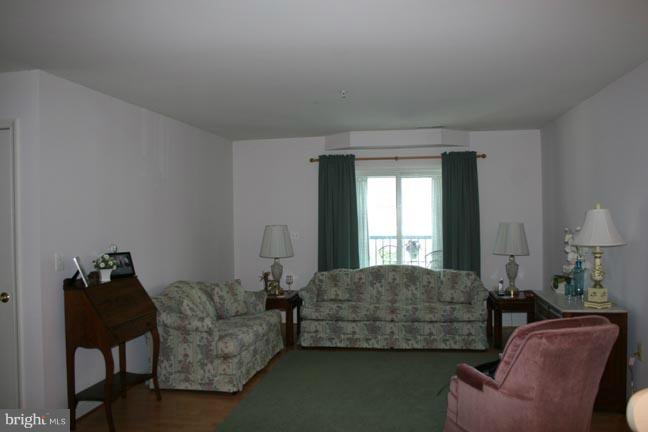 31 Lambourne Road, Unit 506 Towson, MD 21204 - Photo 25 of 30 Living Room
