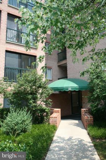 31 Lambourne Road, Unit 506 Towson, MD 21204 - Photo 28 of 30 Exterior (Rear)