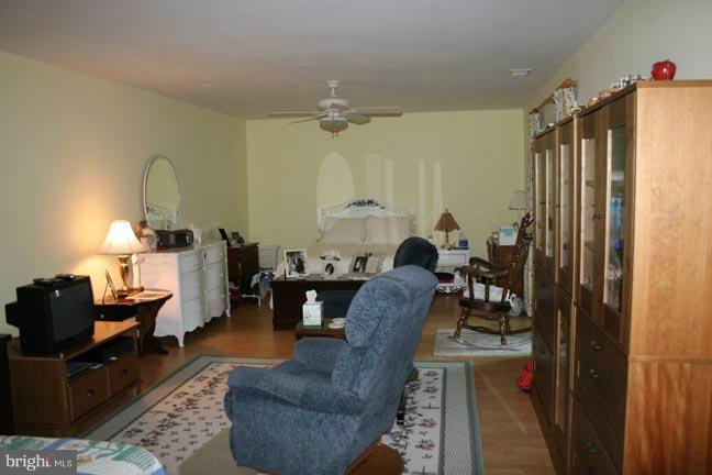 31 Lambourne Road, Unit 506 Towson, MD 21204 - Photo 4 of 30 Bedroom (Master)