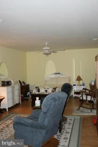 31 Lambourne Road, Unit 506 Towson, MD 21204 - Photo 5 of 30 Bedroom (Master)