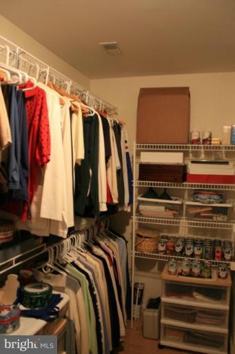 31 Lambourne Road, Unit 506 Towson, MD 21204 - Photo 9 of 30 Interior (General)