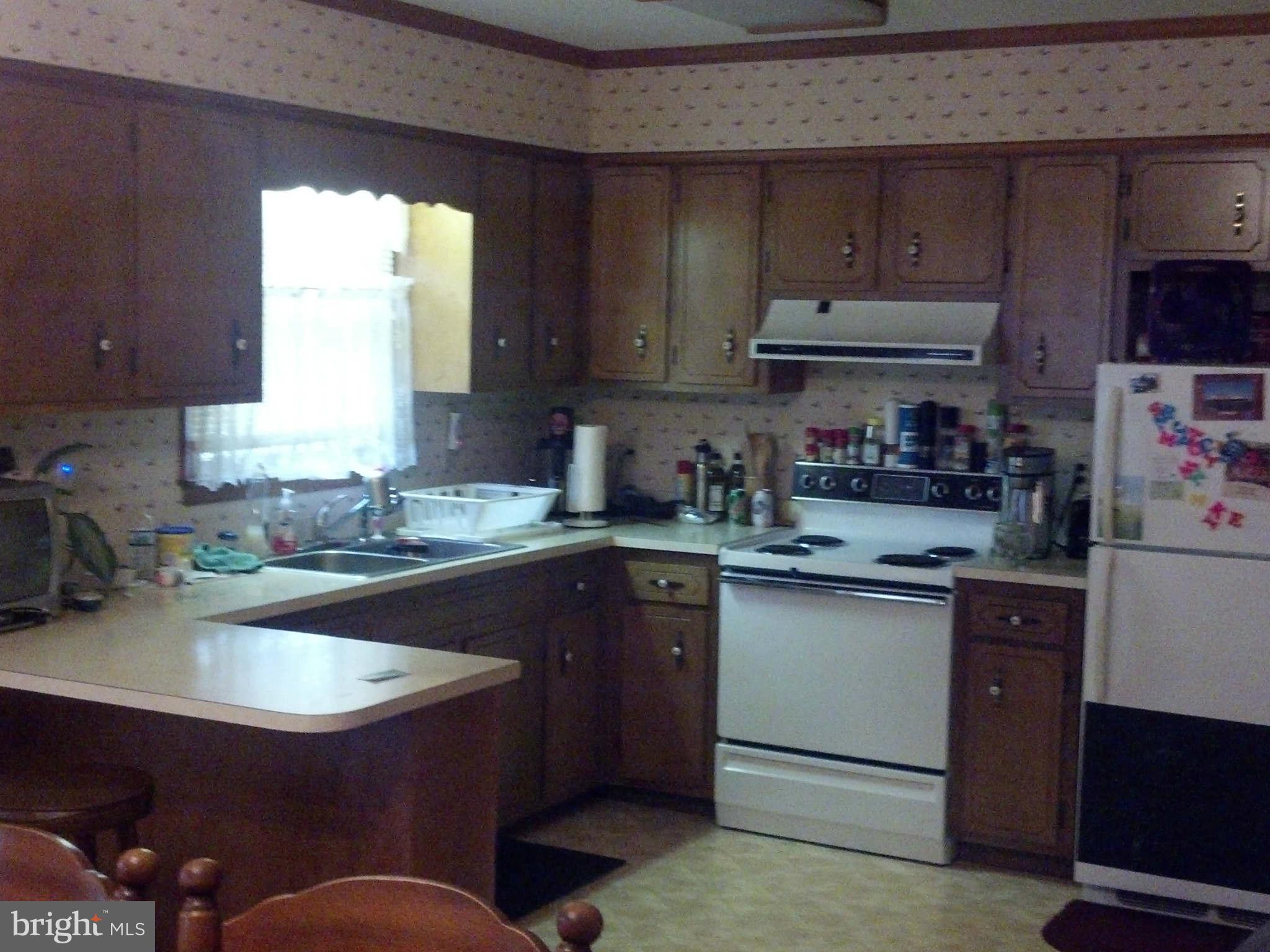 115 Perrys Corner Road Grasonville, MD 21638 - Photo 5 of 11 Kitchen