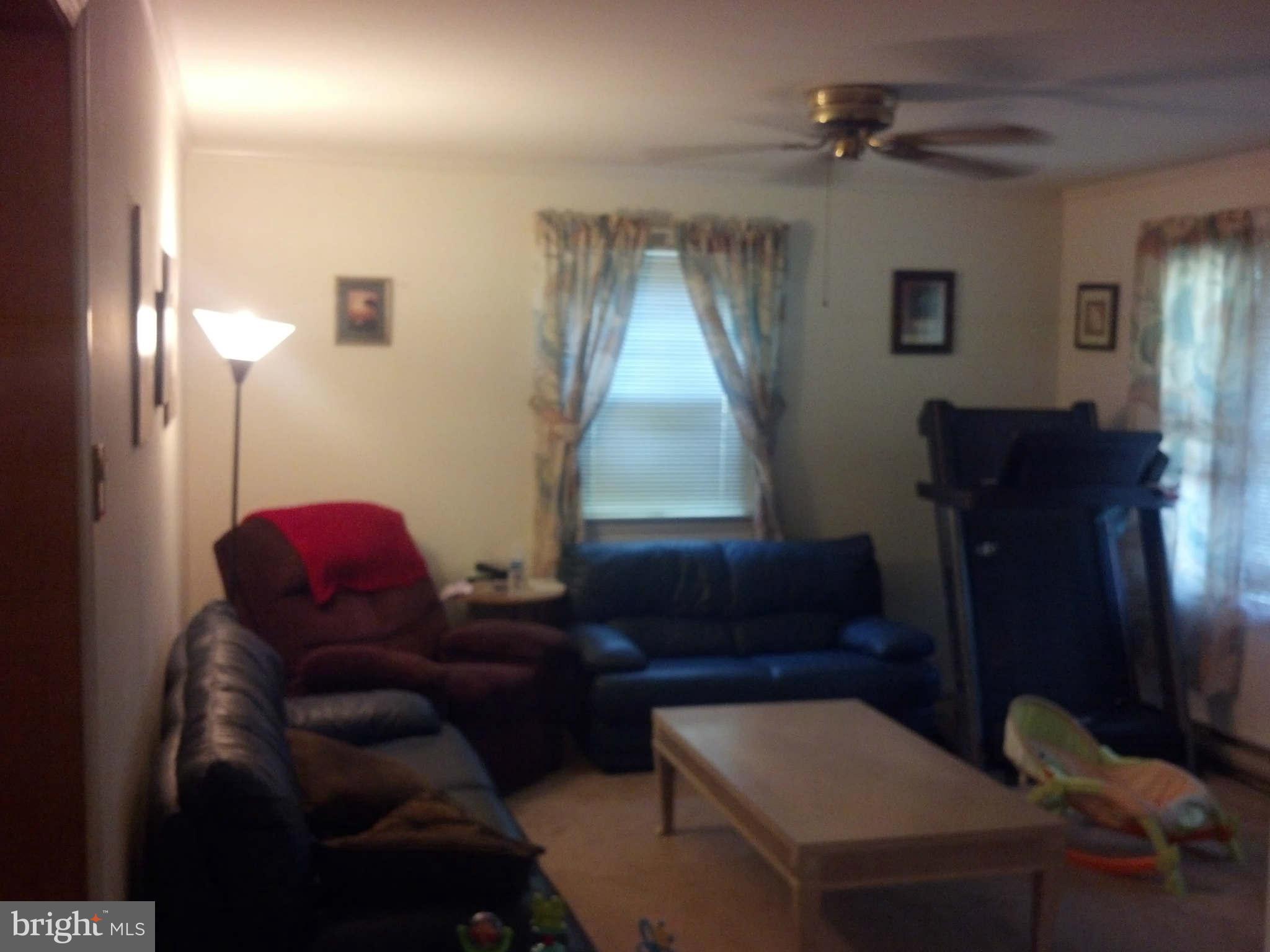 115 Perrys Corner Road Grasonville, MD 21638 - Photo 6 of 11 Living Room
