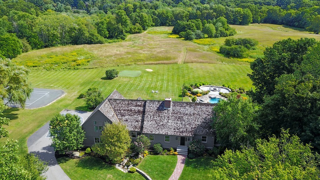 105 Reservation Road Andover, MA 01810 - Photo 3 of 30 Gallery Image 3