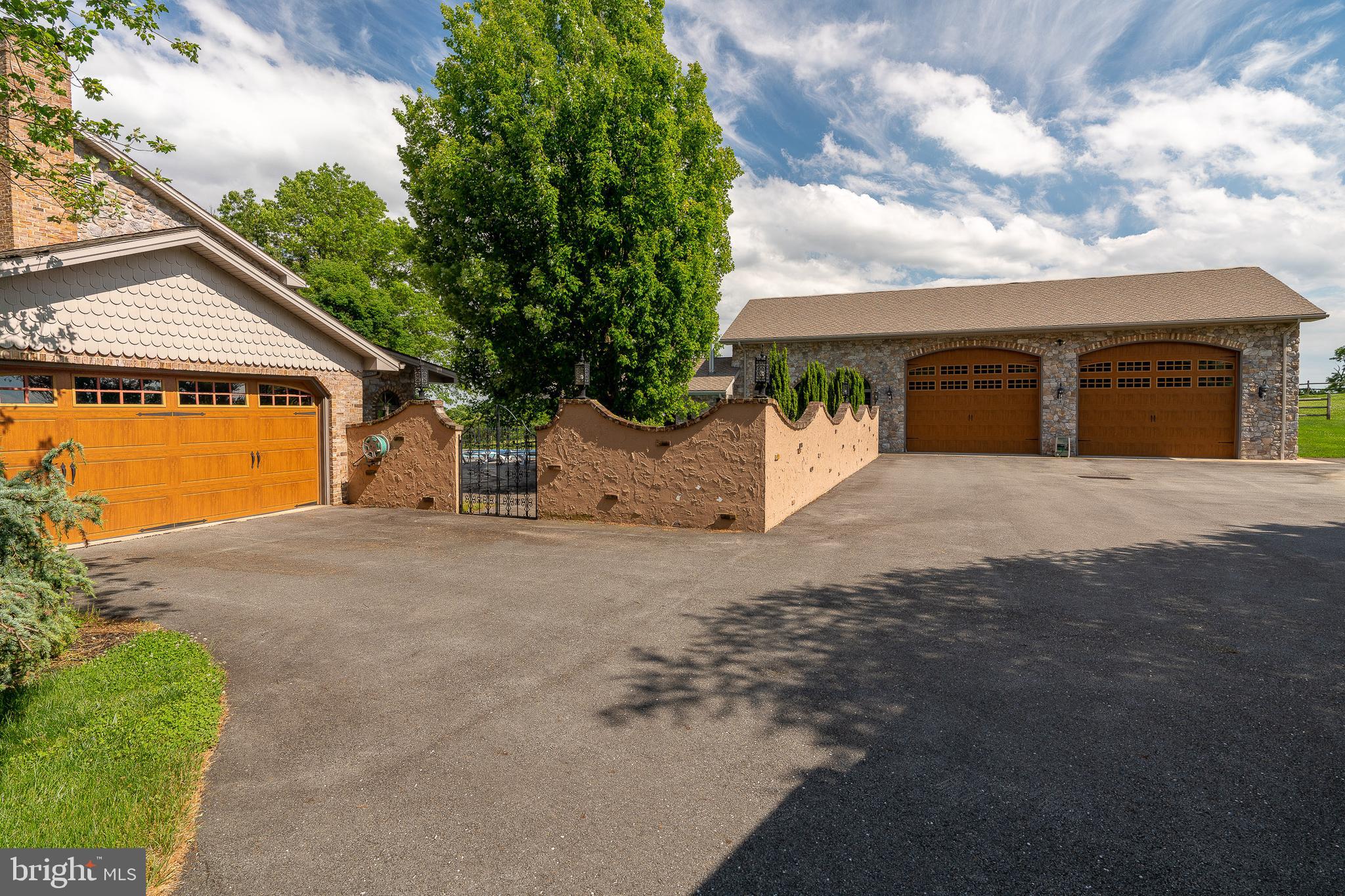 5586 Mt Pisgah Road York, PA 17406 - Photo 7 of 94 Gallery Image 7