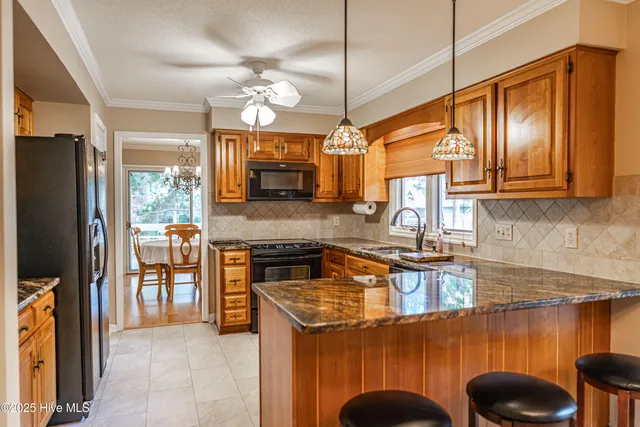 $2,400 | 285 Sugar Gum Lane, Unit 23, Pinehurst, NC 28374