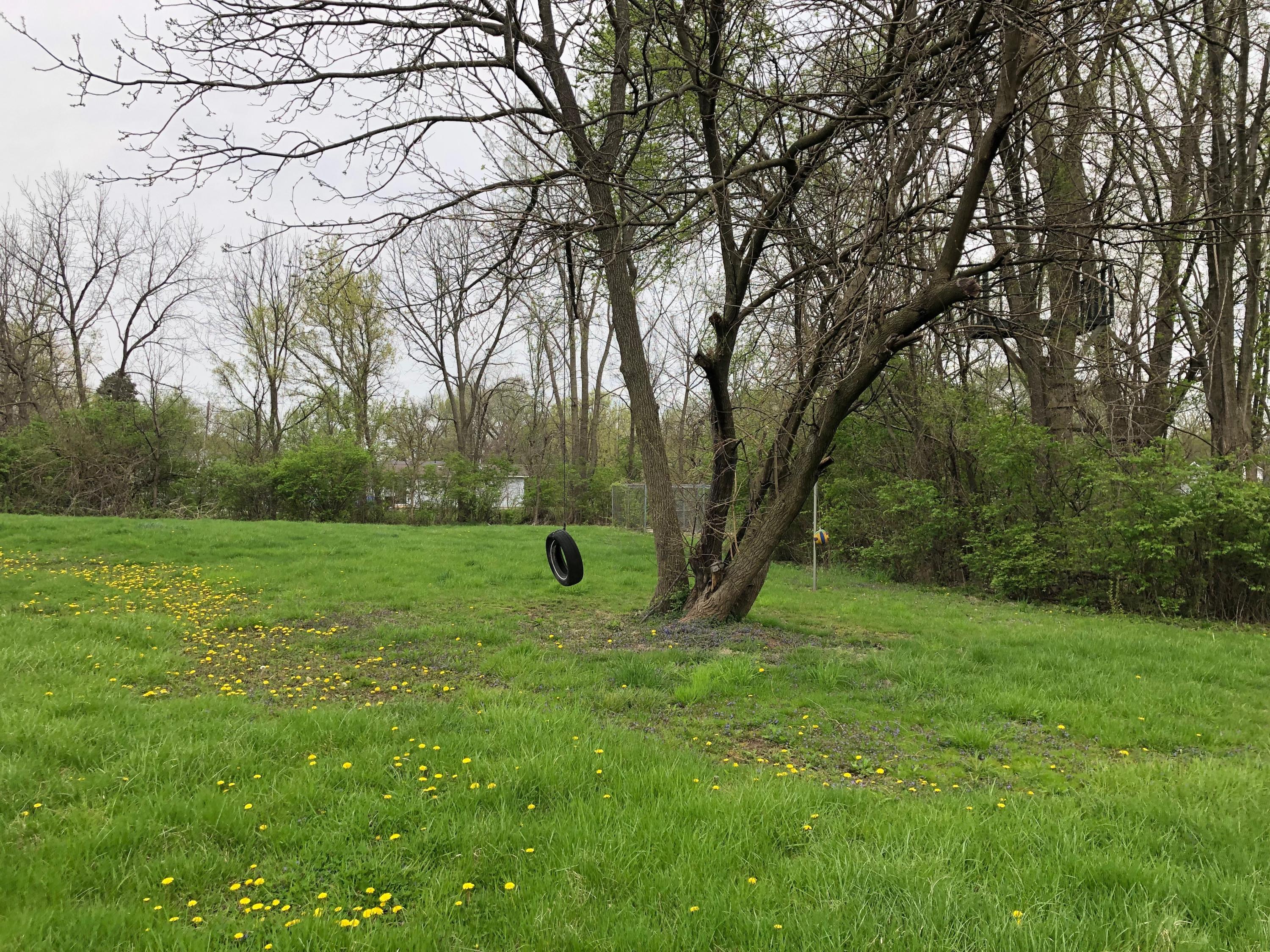 1260 Greenleaf Road Columbus, OH 43223 - Photo 9 of 18