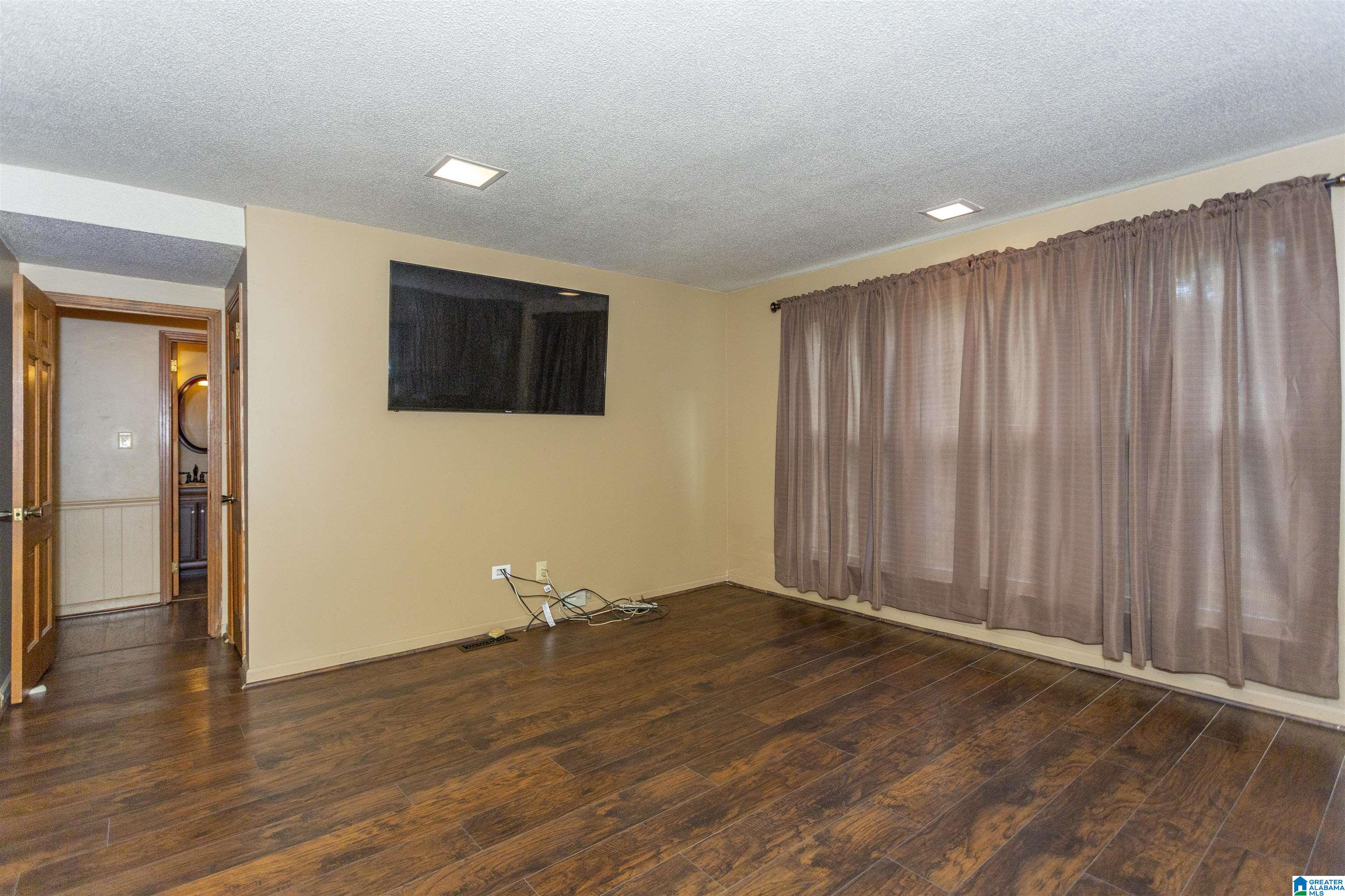 1776 6th Way Northwest Birmingham, AL 35215 - Photo 8 of 40