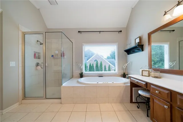 $1,000,000 | 5118 Crescent Cove Lane, Mableton, GA 30126