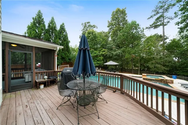 $1,000,000 | 5118 Crescent Cove Lane, Mableton, GA 30126