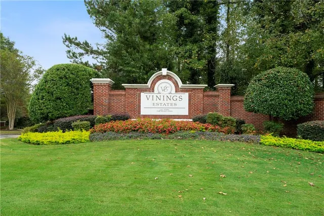 $1,000,000 | 5118 Crescent Cove Lane, Mableton, GA 30126