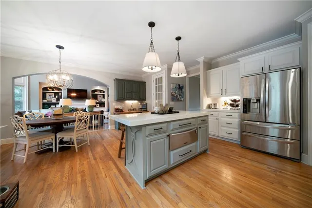 $1,000,000 | 5118 Crescent Cove Lane, Mableton, GA 30126