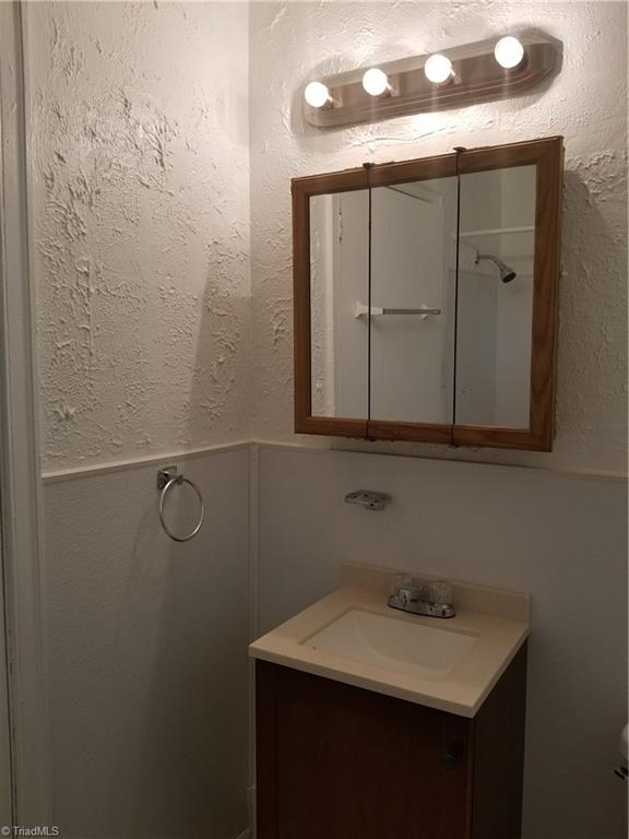 435 Motor Road Winston-Salem, NC 27105 - Photo 14 of 20 Gallery Image 14