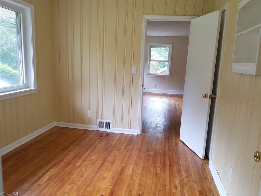 435 Motor Road Winston-Salem, NC 27105 - Photo 3 of 20 Gallery Image 3