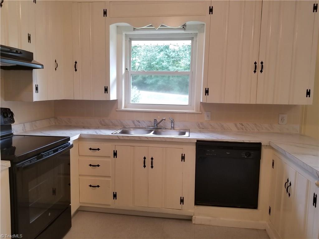 435 Motor Road Winston-Salem, NC 27105 - Photo 7 of 20 Gallery Image 7
