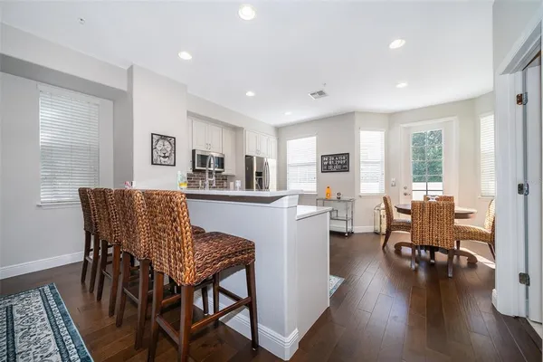$3,950 | 1655 Lakemont Avenue, Orlando, FL 32814