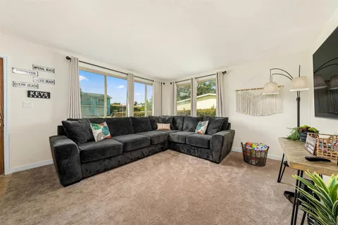 $849,900 | 376 Bonito Avenue, Imperial Beach, CA 91932