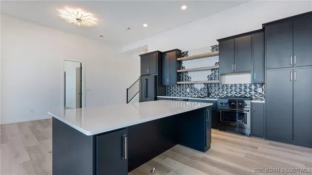 $2,750,000 | 957 Grand View Drive, Sunrise Beach, MO 65079