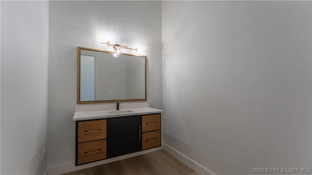 $2,750,000 | 957 Grand View Drive, Sunrise Beach, MO 65079