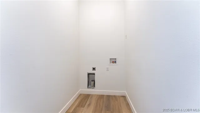 $2,750,000 | 957 Grand View Drive, Sunrise Beach, MO 65079