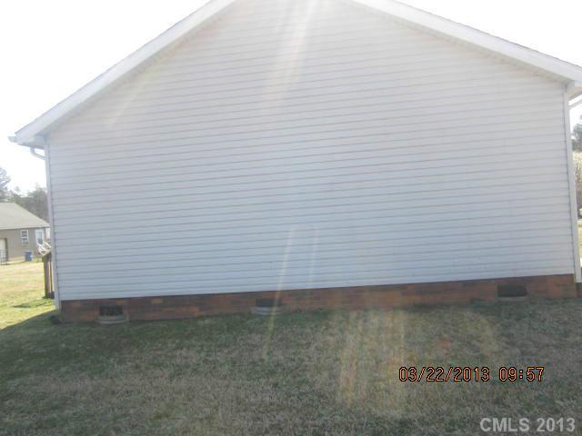 1716 Delview Road Cherryville, NC 28021 - Photo 2 of 10 Gallery Image 2