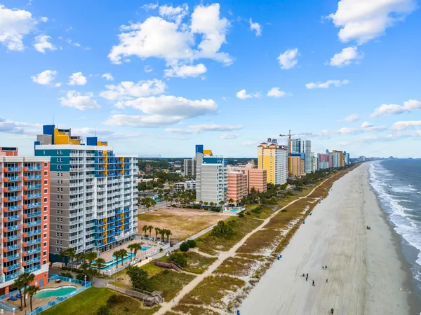 $272,000 | 1700 North Ocean Boulevard, Unit 852, Myrtle Beach, SC 29577