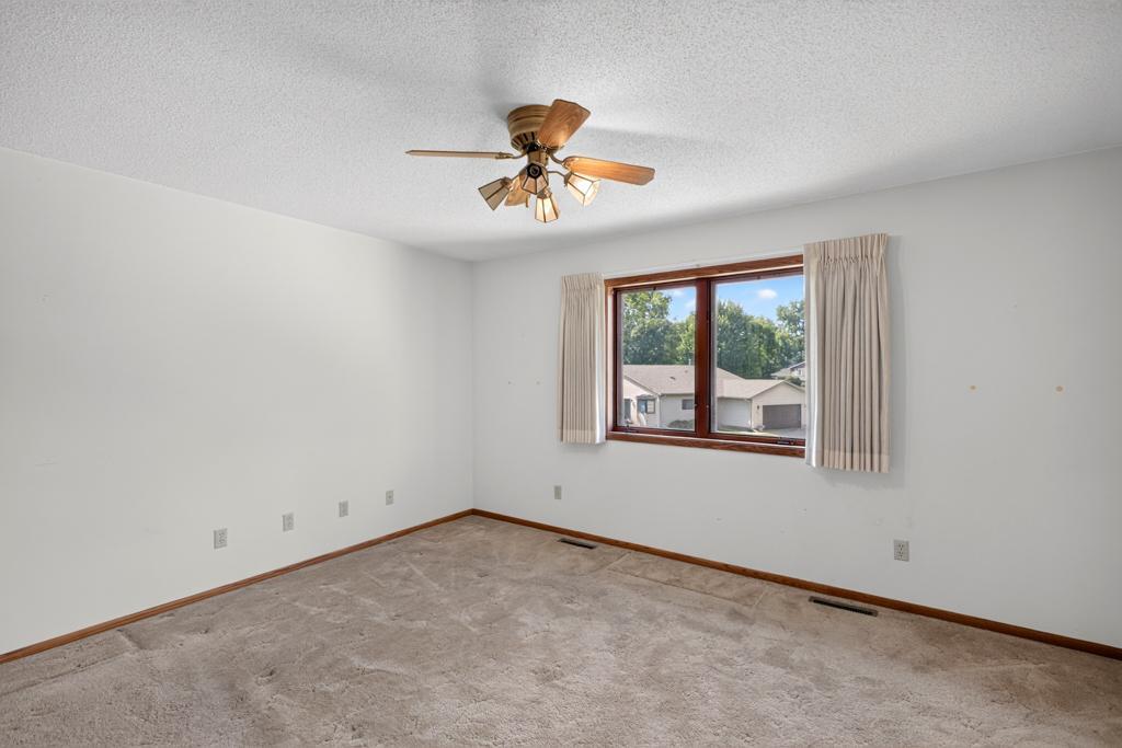 2466 Highview Lane Southwest Rochester, MN 55902 - Photo 27 of 60 Gallery Image 27