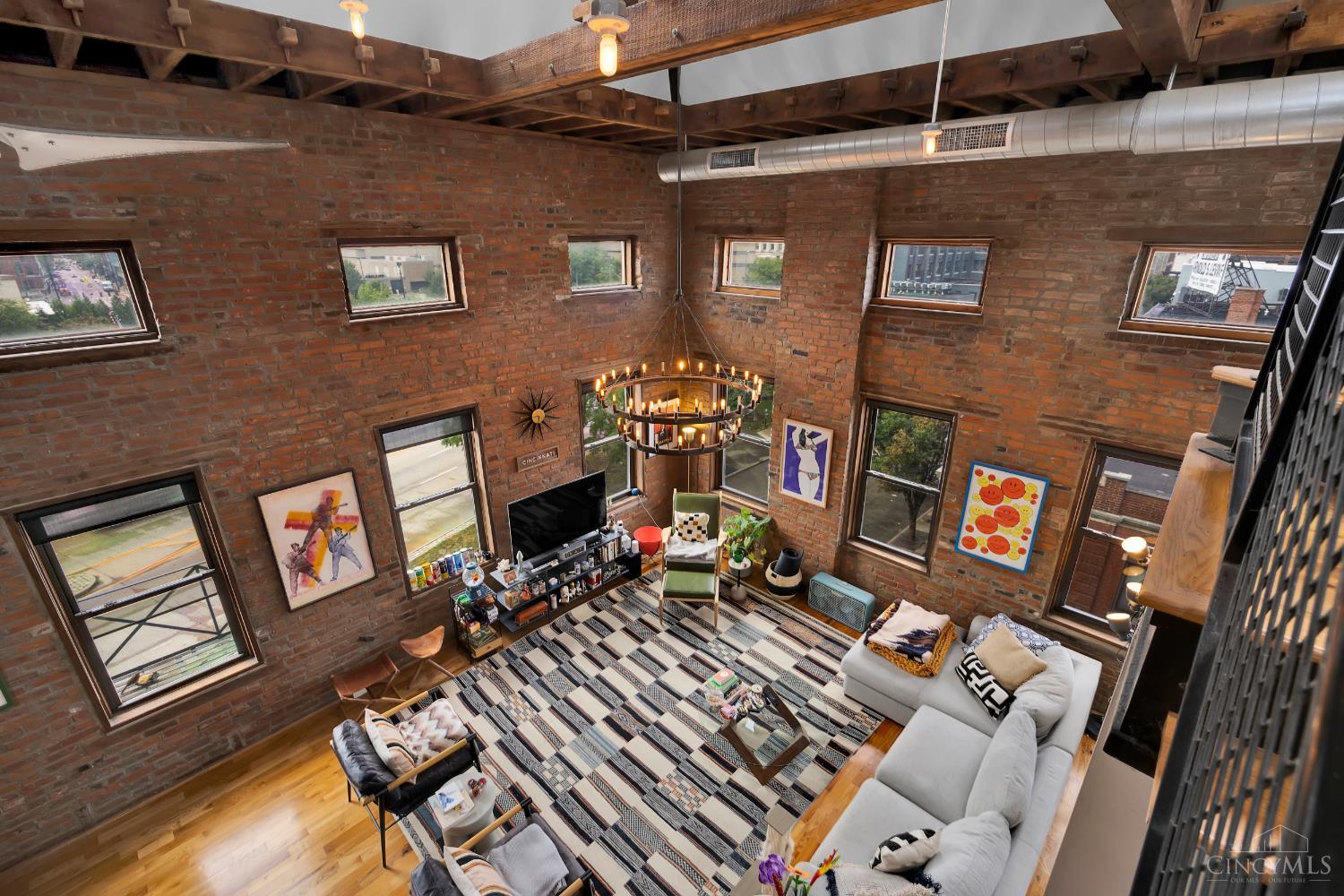 404 Reading Road, Unit 401 Cincinnati, OH 45202 - Photo 31 of 58 Gallery Image 31